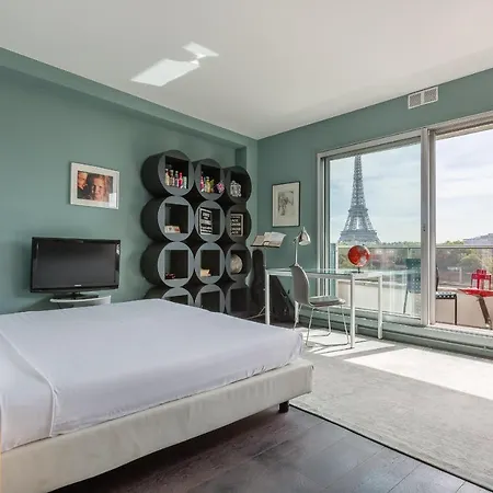 Avenue Du President Kennedy Ii By Onefinestay Paris
