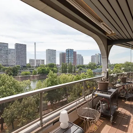 Apartment Avenue Du President Kennedy Ii By Onefinestay *